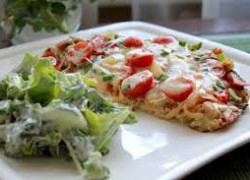 Пицца овощная с морепродуктами